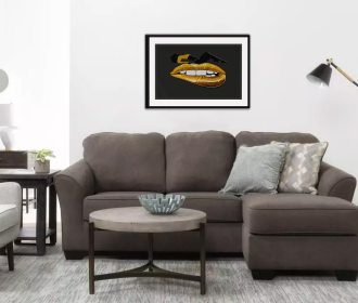 Golden Lips Art Print (Color: Multi, size: 21Lx28.5Wx1.5H)
